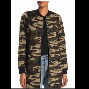 Camo zip up jacket